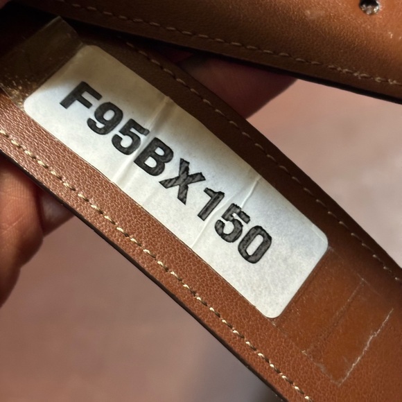 Daniel Cremieux Leather Belt - Picture 10 of 10